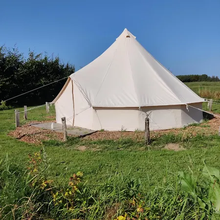 Stenbaekgard - Farm Glamping 럭셔리텐트 *